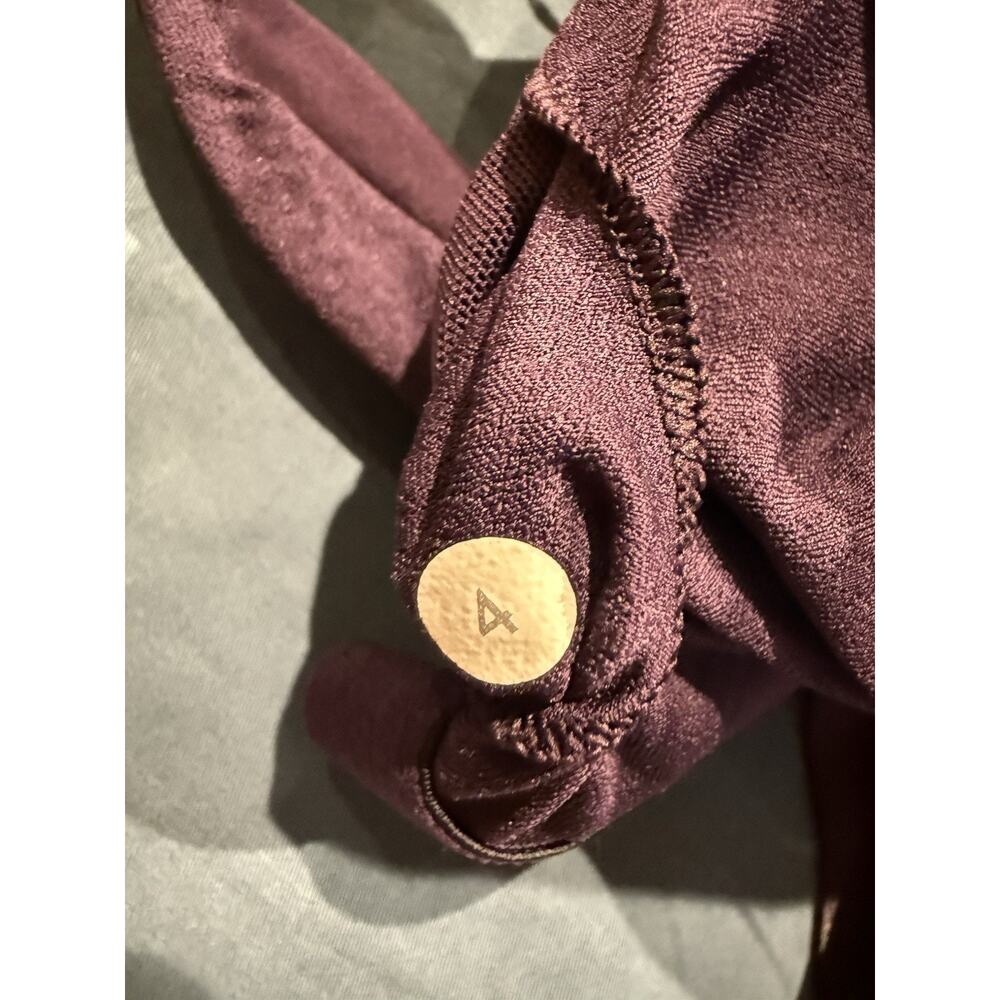Lululemon Purple Tank Top Women's size 4 - Picture 4 of 5
